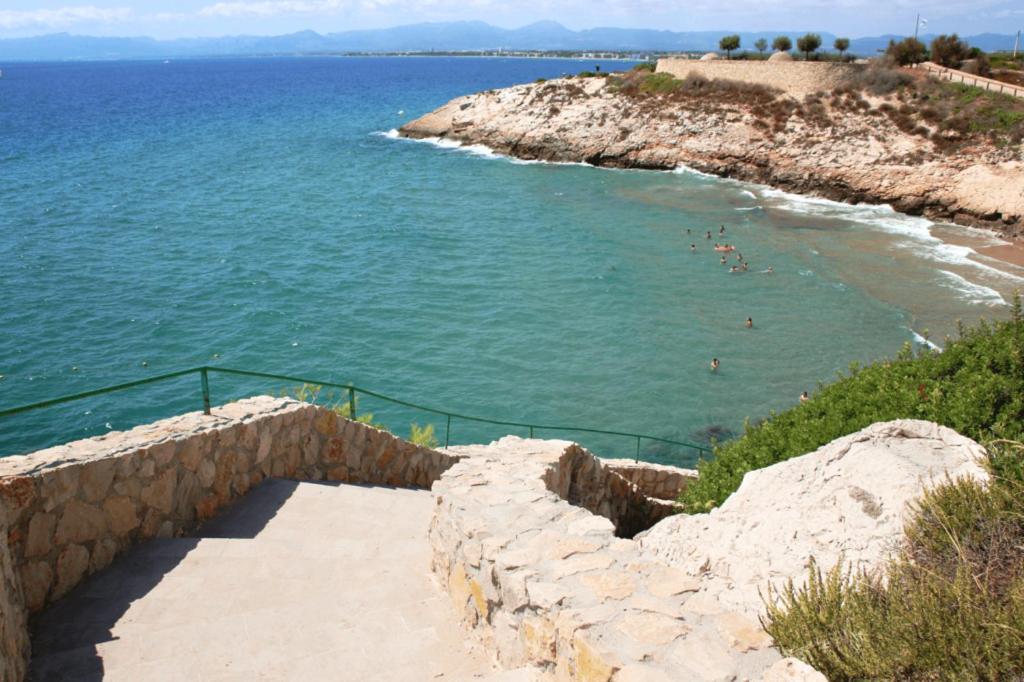 Cala Dorada Lägenhet Salou Exteriör bild